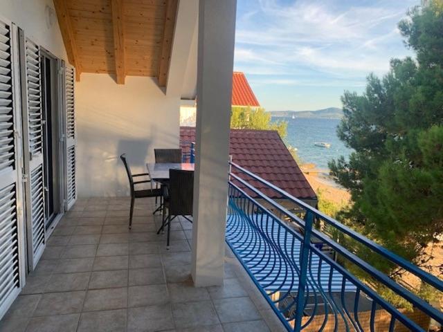 Seaside Apartment Padre Bibinje Exterior photo